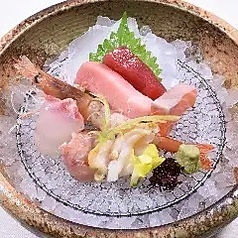 お造り七種盛り(一人前)