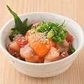 料理メニュー写真 自家製海鮮ユッケ