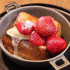 【DESSERT】たっぷりフルーツのフレンチトースト