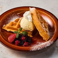 苺ベリー&ベリー ワッフル(ハーフサイズ)