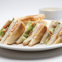 こだわりの食材を使用した人気No.1のサンドイッチです。