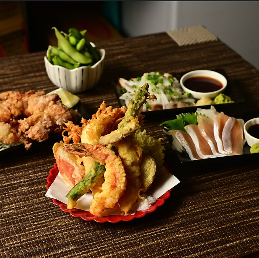 一品料理も種類豊富にご提供しております◎サク飲みやサク飯など色々なシーンでお使いいただけるお店