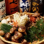 秋には松茸と季節の日本酒ひやおろし。