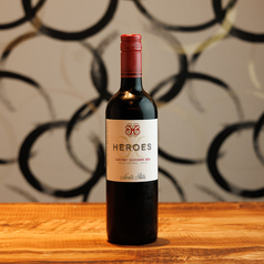 【赤】サンタ・リタヒーローズ カベルネ・ソーヴィニヨン