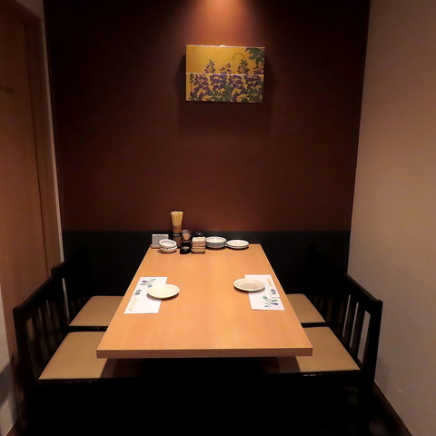 新鮮な食材を使用したこだわり料理を、特別空間の個室席で楽しむ♪宴会や接待などに◎