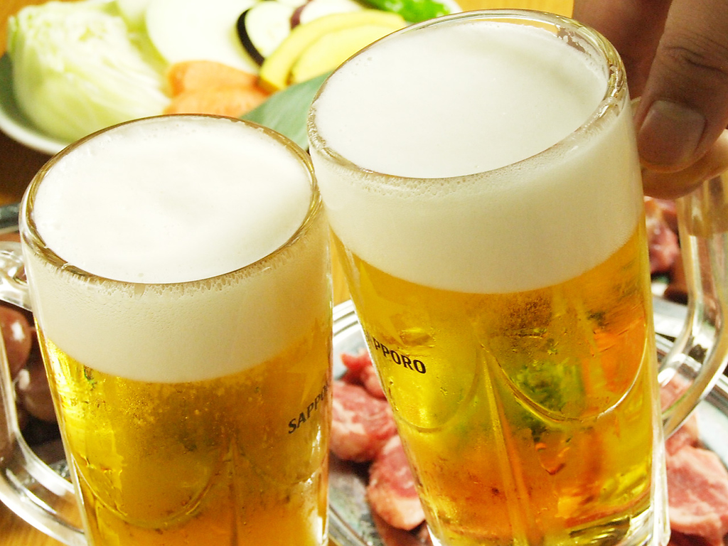 サクッと飲みたい時はこれ。単品飲み放題プランは1500円(税抜)～楽しめます。