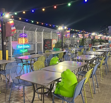 池袋パルコ コリアンBBQビアガーデンの雰囲気1