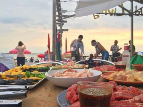 qC C̉ Seaside Living V[TChrO