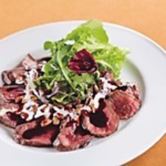 鳥取県産鹿肉のタリアータ　赤ワインソース（200g）