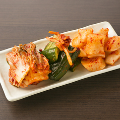 キムチ盛り合わせ