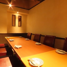 ～100名様まで、宴会も承っております。人数やご予算に応じて、貸切のご対応も可能ですので、お気軽に店舗までお問合せください。