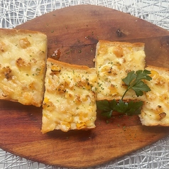 マヨコーンピザ