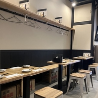 木の温もりとライブ感を楽しむ