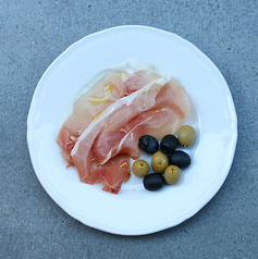 生ハム/オリーブ