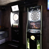 ダーツやゲームを楽しめる席は2~12名様でご利用いただけます。盛り上がりたい集まりや仲間との楽しい時間にぴったりな空間をご提供いたします。お酒を片手にゲームで競い合ったりダーツで遊んだりと充実したひとときをお過ごしいただけます。親しいご友人とのパーティーにもご利用ください。
