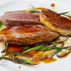鴨胸肉のロースト 九条ネギとフォアグラソテー