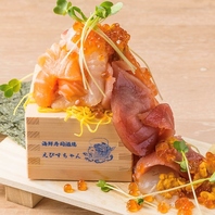 新鮮な魚介類を使用した料理は絶品！