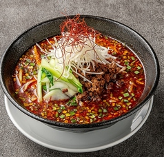 麻辣担々麺
