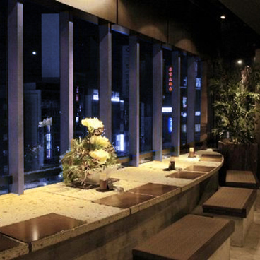 隠れ房 新宿店 創作和食ダイニングの雰囲気1