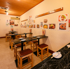 テーブル席がございます