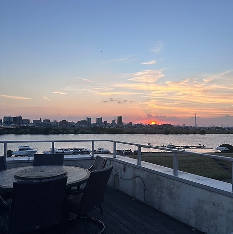 Sky Terrace BBQ BIBI XJCeXo[xL[rr