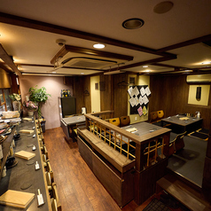 4名様からご利用できるテーブル席