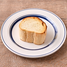 サイドメニュー：ソースのお共に 厚切りバゲット