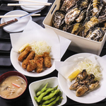 鶏唐揚げやフライドポテト、ウインナーなどお酒のおつまみにピッタリなメニューもご用意しております