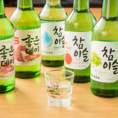 ネオン輝く韓国屋台居酒屋で美味しい料理と旨い酒をご堪能ください♪