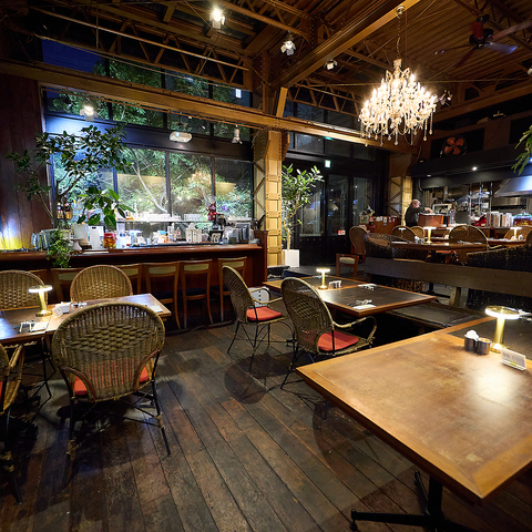 ＜なんば・桜川駅＞結婚式二次会に大人気！お洒落な店内キッズスペースやテラス席◎