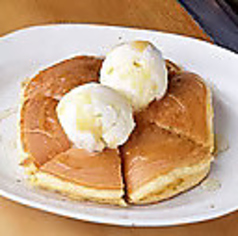 ハニーバタートーストのバニラアイス添え