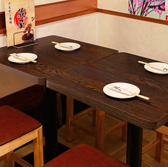テーブル席がございます