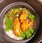 【季節の土鍋ごはん】コシヒカリを使用、旬の旨味がぎゅっと詰まっております。ぜひお試しください！