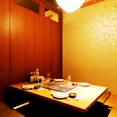 ご家族でも◎掘りごたつのお席となっておりますので、ゆったりとお寛ぎ頂けます！4名様個室です！