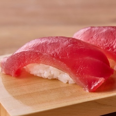 みなみマグロ赤身 (2貫)