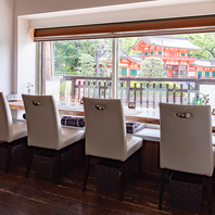 清潔感のある店内でクラシックのBGMと共に癒しをご提供