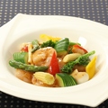 料理メニュー写真&nbsp;海老と季節野菜のXO醤炒め