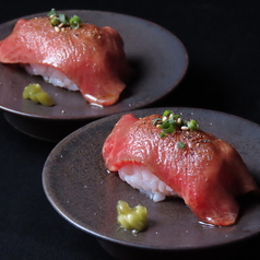 黒毛和牛肉寿司 一貫