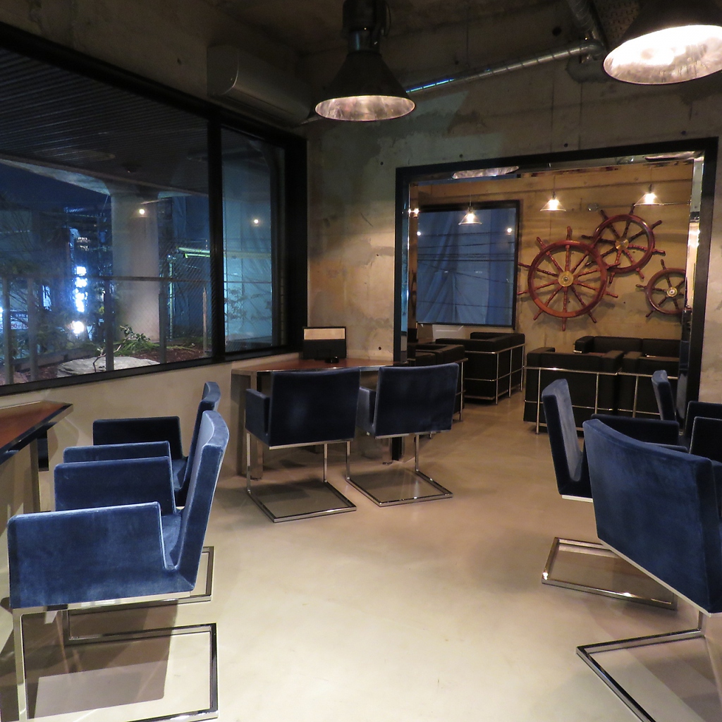 『1930年代ヨーロッパ』『温故知新』『船』が空間コンセプト