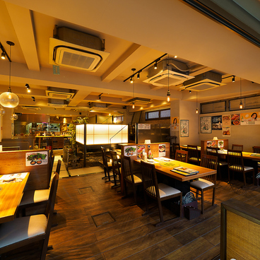 とんちゃん プラス 職安通り店の雰囲気1