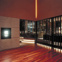 Dynamic Kitchen & Bar 燦 SUN ヒルトンプラザウエスト店の外観1