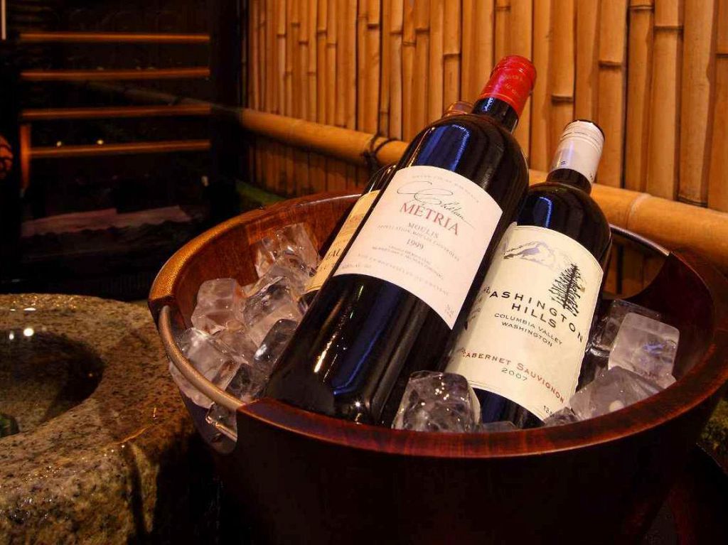 てんぷらに合う「ワイン・シャンパン・焼酎・地酒」取揃えております