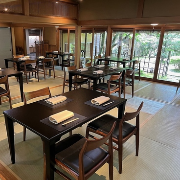 寺家 ひらさわの雰囲気1