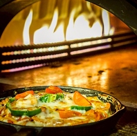 HACHI長町店限定、本格薪窯のあるレストラン