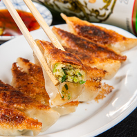 自慢の餃子をたっぷりと味わえる充実のコースをご提供！