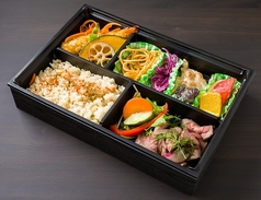 ローストビーフ和風ソース弁当