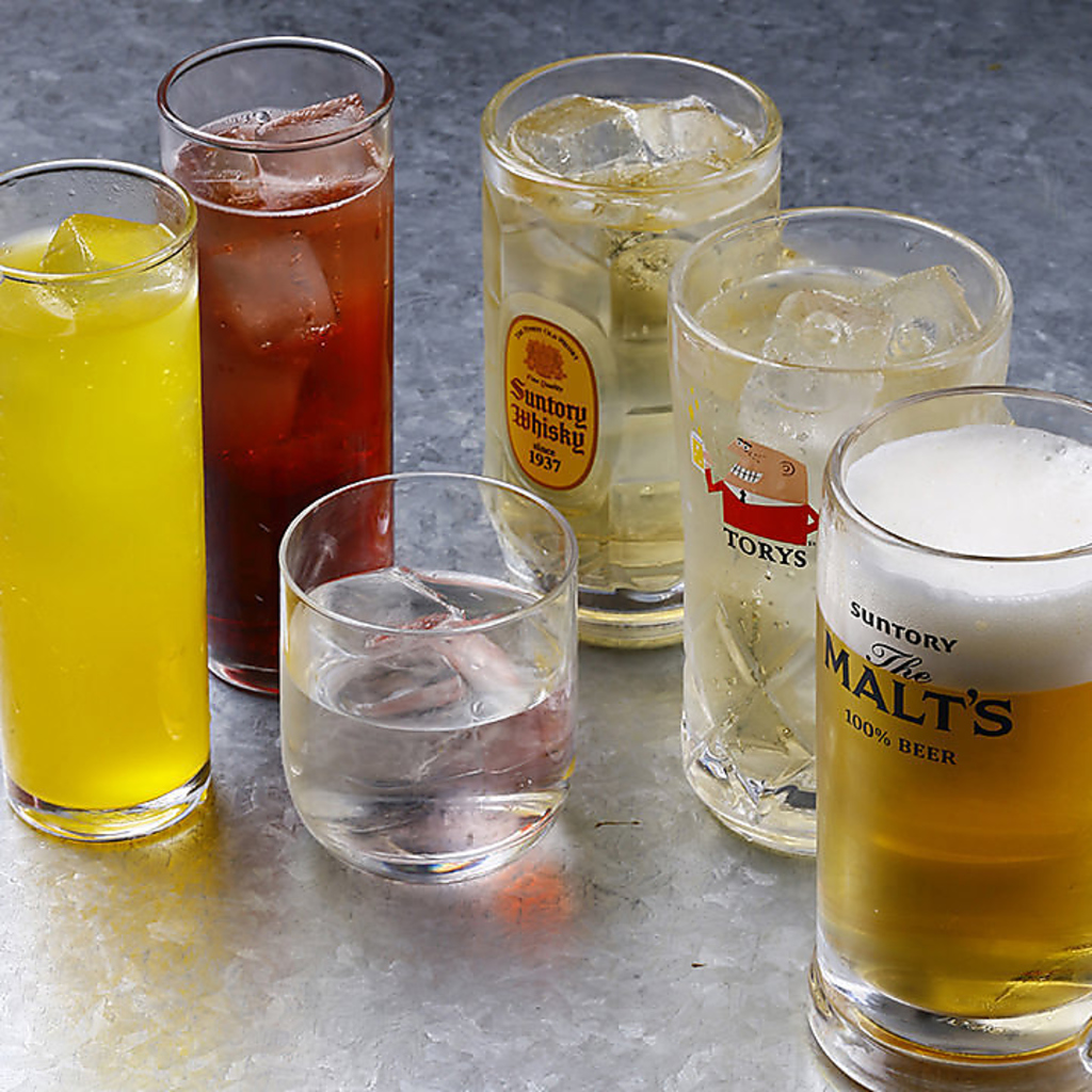 ハイボールはなんと165円(税込)～！トリス、碧(AO)プレミアムなど、様々な種類を揃えております。 