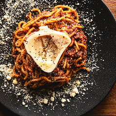 ミシュラン獲得店料理長監修による大人のビストロバル