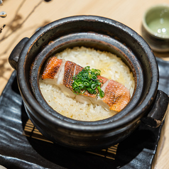 魚菜由良 鼎のコース写真
