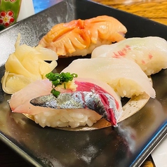 鮮魚のお寿司やおつまみはお酒との相性抜群♪